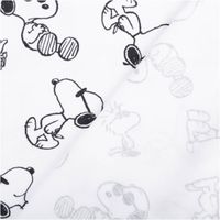 92596-Jersey-Stoff-Peanuts-Snoopy-weiss-Baumwolljersey-200g-qm-152cm-Breite-IMG-7516.jpg Weißer Baumwolljersey mit Peanuts-Motiven: schwarze Umrisszeichnungen von Snoopy und Woodstock in verschiedenen Posen, teils mit Sonnenbrillen, auf weißem Hintergrund - mit Rueckseite