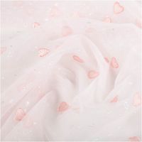 92601-Tuell-Stoff-Herzchen-Stickerei-und-Glitzer-rosa-125cm-Breite-IMG-8534.jpg Transparenter Tüllstoff mit rosa Herzchen-Stickerei und feinen Glitzer-Details auf hellem Grund - stilvoll drapiert