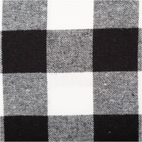 92608-Twill-Stoff-Baumwollstoff-Karo-weiss-schwarz-145cm-IMG-8490.jpg Twill Baumwollstoff mit großem Karomuster in Schwarz und Weiß, klassisches Karo-Design - Nahaufnahme