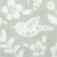 92775-Fleecestoff-Tiere-Blumen-mintgruen-1-45m-Breite-IMG-9392.jpg Fleecestoff in Mintgrün mit weißem Muster aus Tieren und Blumen, weiche Oberfläche, 1,45 m Breite - Detailaufnahme