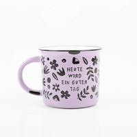 92935-Tasse-Vintage-Heute-wird-ein-guter-Tag-Keramik-im-Emaille-Look-400ml-von-Grafik-Werkstatt-IMG-0473.jpg Fliederfarbene Vintage-Tasse im Emaille-Look von Grafik Werkstatt mit Blumenillustrationen und Schriftzug „Heute wird ein guter Tag“, Keramik, 400 ml - Nahaufnahme