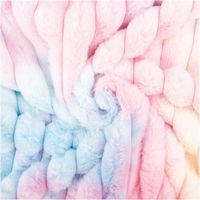 92999-Fleece-Stoff-Rib-Batik-Pastelltoene-----Polarfleece-Digitaldruck--145-cm-Breite-IMG-1049.jpg Fleece Stoff Rib Batik in zarten Pastelltönen, weicher Polarfleece mit Digitaldruck, warm, kuschelig und ideal für Decken - kunstvoll eingedreht in Falten