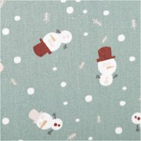 Baumwollstoff Popeline in Mint mit Schneemann-Motiven und Schneeflocken, weich, pflegeleicht und ideal für winterliche Nähideen - Nahaufnahme