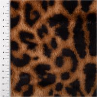 93078-Plueschstoff-Fellimitat-Leopard-braun-1-50m-Breite-IMG-7537.jpg Dieser hochwertige Plüschstoff Fellimitat Leopard braun 1,50m Breite besticht durch seine täuschend echte, weiche Felloptik mit markanten dunklen Flecken auf warmem, braunem Grund. Ein kuscheliger Stoff - mit Massband