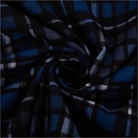 93118-Flanell-Stoff-Baumwollflanell-Karo-blau-1-47m-Breite-IMG-1522.jpg Baumwollflanell Stoff mit klassischem Karomuster in Blau-, Schwarz- und Weißtönen – weich, warm und ideal für Hemden, Pyjamas oder Winterdekorationen - kunstvoll eingedreht in Falten