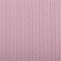 93214-Strickstoff-Ajour-Pointelle-Baumwolle-Streifen-Lochmuster-lila-145-cm-Breite-IMG-2436.jpg Lila Ajour-Strickstoff aus Baumwolle, präsentiert mit feinem Pointelle-Lochmuster in Streifenoptik als leichter, weicher Stoff, 145 cm breit - Nahaufnahme