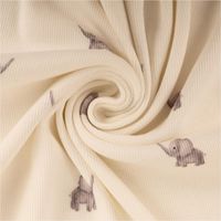 93237-Jersey-Stoff-Rippjersey-Baumwolle-Elefanten-wollweiss-1-20m-Breite-IMG-2407.jpg Wollweißer Rippjersey aus Baumwolle, präsentiert mit kleinen grauen Elefantenmotiven als weicher, elastischer Stoff, 1,20 m breit - kunstvoll eingedreht in Falten