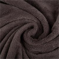 Bambus Fleece Stoff mit Baumwolle in uni Grau. Detailansicht der weichen, saugfähigen und flauschigen Oberfläche, 1,45m breit - kunstvoll eingedreht in Falten