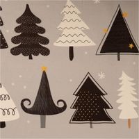 93257-Weihnachtsstoff-Baumwolle-Halbpanama-Tannenbaeume-grau-schwarz-weiss-1-40m-Breite-IMG-2832.jpg Dieser hochwertige Weihnachtsstoff aus Baumwoll-Halbpanama präsentiert einen charmanten Digitaldruck. Das moderne Muster zeigt stilisierte Tannenbäume in Grau, Schwarz und Weiß auf einer Breite von 1,40 Metern - Detailaufnahme