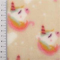 93265-Fleecestoff-Einhoerner-Regenbogen-beige-rosa-1-45-m-Breite-IMG-3028.jpg Weicher Fleecestoff für kuschelige Projekte. Das bezaubernde Einhörner-Muster mit Regenbogen und Sternen ist in sanften Rosa- und Beigetönen gehalten und 1,45 Meter breit - mit Massband
