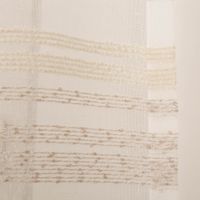 Gardine mit Schlaufenband Voile Bouclé-Streifen Wollweiß Natur 140x245cm - Detailaufnahme