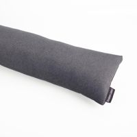 93373-SCHoeNER-LEBEN--Zugluftstopper-Thermo-kuschelweich-uni-in-Anthrazit-fuer-Fenster-und-Tueren--waschbar--verschiedene-Groessen-IMG-3566.jpg Anthrazitfarbener SCHÖNER LEBEN. Thermo-Zugluftstopper vollständig dargestellt auf weißem Hintergrund.
