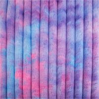 93385-Fleece-Stoff-Rib-Batik-Pink-Blau-Polarfleece-Digitaldruck--145-cm-Breite-IMG-3641.jpg Fleece Stoff Rib Batik in Pink Blau als weiches Polarfleece im Digitaldruck, präsentiert mit gerippter, flauschiger Oberfläche; vielseitiger Stoff in 145 cm Breite - Vollansicht