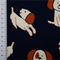 93502-Sweatstoff-Soft-Sweat-aus-Baumwolle-Hunde-dunkelblau-ecru-1-48m-Breite-IMG-3934.jpg Hochwertiger Soft Sweat aus Baumwolle mit einem niedlichen Hunde-Muster in Weiß und Braun auf dunkelblauem Grund. Der 1,48 m breite Stoff ist ideal für bequeme Kinderbekleidung oder Freizeitmode - mit Massband