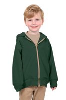 Kind trägt grüne Jacke aus Softshell Stoff mit Reißverschluss