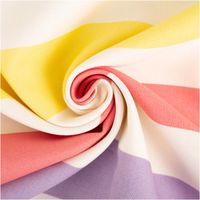93568-Canvas-Baumwollstoff-Streifen-ecru-pastell-138cm-Stoffbreite-IMG-5161.jpg Der hochwertige Canvas Baumwollstoff Streifen ecru pastell 138cm Stoffbreite besticht durch sein freundliches Streifendesign. Ideal für robuste Taschen, maritime Dekorationen oder langlebige, moderne Wohnaccessoires - kunstvoll eingedreht in Falten