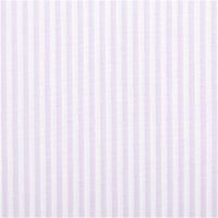 93581-Baumwollstoff-Popeline-Yarn-Dyed-garngefaerbt-Streifen-3mm-lila-weiss-1-44m-Breite-IMG-7286.jpg Dieser hochwertige Baumwollstoff Popeline Yarn Dyed garngefärbt Streifen 3mm lila weiß 1,44m Breite besticht durch sein klassisches Design mit feinen, vertikalen Streifen in zartem Flieder und Weiß - Nahaufnahme