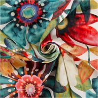 Der hochwertige Baumwollstoff Cretonne Melissandre Blumen Aquarell weiß bunt 1,60m Breite besticht durch sein künstlerisches, florales Design. Ideal für sommerliche Bekleidung, Bettwäsche oder farbenfrohe Kissenbezüge - kunstvoll eingedreht in Falten