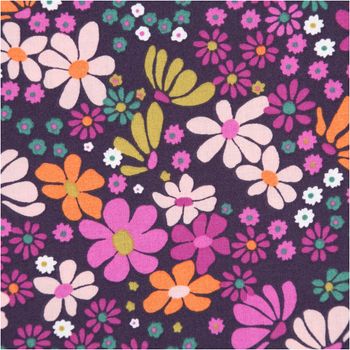 Der farbenfrohe Baumwollstoff Maria Blüten lila orange grün 1,47m Breite besticht durch sein lebendiges, florales Muster. Ideal für sommerliche Kleider, fröhliche Dekorationen oder kreative Accessoires - Nahaufnahme