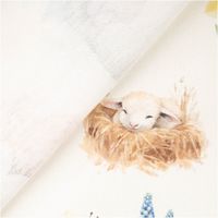 Baumwollstoff Dekostoff Easter Garden Joy weiß bunt mit Lamm im Nest, Detailansicht mit Rückseite
