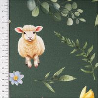 Der hochwertige Baumwollstoff Dekostoff Ostern Digitaldruck Bohemian Easter Mood Küken Lamm grün 1,4m Breite besticht durch sein liebevolles Frühlingsdesign. Ideal für Osterdekorationen, Tischdecken oder kreative Kissenbezüge - mit Massband