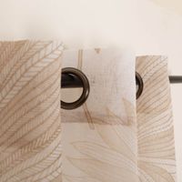 Vorhang Ösenvorhang Voile Ornamente Palmenblätter weiß natur 140x260cm besticht durch tropisches Design für luftige, gemütliche und stilvolle Akzente an Ihren Fenstern in Ihrem Zuhause - Oesendetailaufnahme