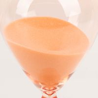 93751-Sanduhr-Hourglass-peachy-ombre-30-Minuten-7-5x19-8cm-von-Designworks-Ink-IMG-1652.jpg 93751-Sanduhr-Hourglass-peachy-ombre-30-Minuten-7-5x19-8cm-von-Designworks-Ink-IMG-1652.jpg