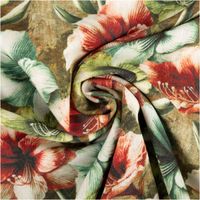 93852-Viskose-Stoff-mit-42--Leinenanteil-Alazela-Blumen-gruen-pink-tuerkis-1-43cm-Breite-IMG-7372.jpg Dieser hochwertige Viskose Stoff mit 42% Leinenanteil Alazela Blumen grün pink türkis 1,43cm Breite besticht durch sein prächtiges, florales Muster mit großen Amaryllisblüten auf naturbraunem Grund - kunstvoll eingedreht in Falten