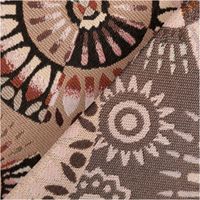 Der hochwertige Jacquard Stoff Premium Dekostoff Mandala Circle Sun taupe rot schwarz 1,4m Breite besticht durch sein detailreiches Mandala-Design für ausdrucksstarke, langlebige und stilvolle Nähprojekte - mit Rueckseite