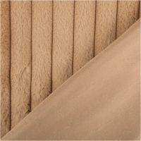 93921-Kunstfell-Breitcord-einfarbig-braun-1-55m-Stoffbreite-IMG-8190.jpg Der hochwertige Kunstfell Breitcord einfarbig braun 1,55m Stoffbreite besticht durch seine extrem weiche Haptik und die markante Streifenoptik für luxuriöse, gemütliche und individuelle Nähprojekte - mit Rueckseite