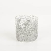 93946-Windlicht-Leaves-Blaetter-transparent-silber-10x10cm-von-Werner-Voss-IMG-7900.jpg Das hochwertige Windlicht Leaves Blätter transparent silber 10x10cm von Werner Voss besticht durch sein naturnahes Blätterdesign für funkelnde, edle und stilvolle Lichtakzente in Ihrem Zuhause - Vollansicht