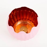 93954-Windlicht-Holi-Rosa-Kupfer-aus-Metall-15x12cm-von-Werner-Voss-IMG-7927.jpg Das hochwertige Windlicht Holi Rosa Kupfer aus Metall 15x12cm von Werner Voss besticht durch sein orientalisches Design für warme, edle und stilvolle Lichtakzente in Ihrem Zuhause - von oben
