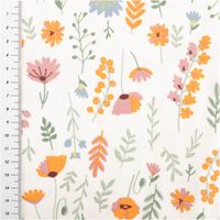 94088-Jersey-Stoff-Baumwolljersey-Flower-Field-Blumen-weiss-bunt-1-45m-Breite-IMG-9310.jpg Weißer Baumwolljersey mit 1,45m Breite und farbenfrohem Blumenmuster. Verschiedene illustrierte Blüten in Orange, Rosa und Blau sowie grüne Blattranken verteilen sich lebendig auf dem hellen Jersey-Stoff für ein fröhliches Sommerdesign - mit Massband