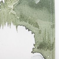 94106-Geschirrtuecher-Hirsch-Wald-3er-Set-aus-Baumwolle-50x70-cm-franzoesisches-Dessin-IMG-9542.jpg Dieses hochwertige 3er Set Geschirrtücher aus Baumwolle mit kunstvollen Hirsch- und Waldmotiven besticht durch sein französisches Dessin bei 50x70 cm Größe. Ideal als stilvoller Blickfang für die Küche oder als Geschenk - Hirschkopfdesign Detailaufnahme