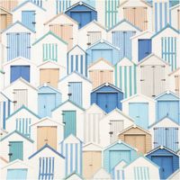 Outdoorstoff mit Digitaldruck dicht gereihter Strandhäuser in Blau, Türkis und Pfirsich mit gestreiften Fassaden und spitzen Dächern im maritimen Sommerstil, 1,40 m breit - Vollansicht
