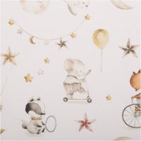 94232-Baumwollstoff-Babystoff-Sleepy-Tierkinder-Mond-Sterne-weiss-bunt-1-40m-Breite-IMG-0508.jpg Hochwertiger Baumwollstoff mit niedlichen „Sleepy“-Tierkindern, Monden und Sternen in sanftem Weiß und Bunttönen besticht durch seine weiche, hautfreundliche Qualität bei 1,40 m Breite und ist die ideale Wahl für liebevolle Baby-Ausstattung, Kinderzimmer-D