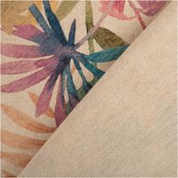 Eleganter Vorhangstoff in naturfarbener Leinenoptik mit künstlerischem Aquarell-Blumendruck in Blau, Rosa und Grün, ideal für hochwertige Dekorationen und Heimtextilien durch den detailreichen Digitaldruck bei einer praktischen Breite von 140 cm - mit Ruec