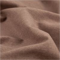 Dieser hochwertige Polsterstoff Megan aus Mikrofaser zeigt eine feine, gleichmäßige Struktur in modernem Taupe. Mit einer Breite von 1,40 Metern ist das strapazierfähige Material ideal für langlebige Möbelbezüge und elegante Dekorationen geeignet - stilvol
