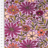 94338-Jersey-Stoff-Baumwolljersey-Blumen-violett-1-48-m-Breite-IMG-0888.jpg Violetter Baumwolljersey mit üppigem Retro-Blumenprint in Lila, Orange, Gelb und Creme mit grünen Blättern im 70er-Jahre-Stil, 1,48 m breit - mit Massband