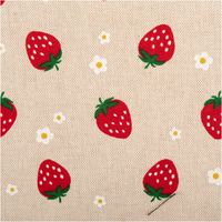 94343-Dekostoff-Leinenlook-Strawberries-Erdbeeren-Blumen-natur-rot-140-cm-breit-IMG-1203.jpg Naturfarbener Dekostoff in Leinenoptik mit fröhlichem Erdbeer- und Blumenmuster in Rot und Grün, ideal für sommerliche Heimtextilien, 140 cm breit und strapazierfähig - Nahaufnahme