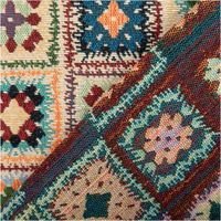 Bunter Gobelin-Dekostoff mit fein gewebtem Kelim-Patchworkmuster in Blau, Rot, Orange und Grün mit geometrischen Blüten und Rauten im Folkloredesign, 1,50 m breit - mit Rueckseite
