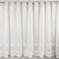Nähfreie Scheibengardine aus wollweißem Voile mit abstrakter Stickerei. Die 100 cm hohe Meterware besticht durch eine moderne Optik und lässt sich dank der praktischen Stangenlöcher einfach und ohne Säumen dekorieren - Vollansicht
