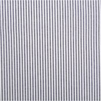 94431-Baumwollstoff-Popeline-Yarn-Dyed-garngefaerbt-Streifen-3mm-marineblau-weiss-1-44m-Breite-IMG-2120.jpg Klassischer, garngefärbter Baumwoll-Popeline präsentiert sich mit drei Millimeter breiten, vertikalen Streifen in Marineblau und Weiß. Die feine Webart des 1,44 Meter breiten Stoffes erzeugt eine hochwertige Optik für zeitlose, textile Kreationen - Vollans