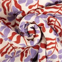 94460-Steppstoff-Musselin-Stoff-Blumen-Retro-natur-rot-lila-1-30m-Breite-IMG-1711.jpg Wattierter Musselin-Steppstoff mit Retro-Blumen in Natur, Rot und Lila. Das 1,30m breite Doubleface-Material mit dekorativer Rautensteppung eignet sich perfekt für individuelle Jacken, Westen oder gemütliche Wohnaccessoires - kunstvoll eingedreht in Falten