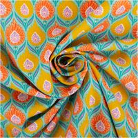 Hochwertiger Baumwollperkal mit farbenfrohem Retro-Blumenmuster in Türkis, Orange und Gelb, der sich durch seine feinfädige Qualität ideal für Bettwäsche oder Bekleidung eignet und eine praktische Stoffbreite von 150 cm aufweist - kunstvoll eingedreht in F