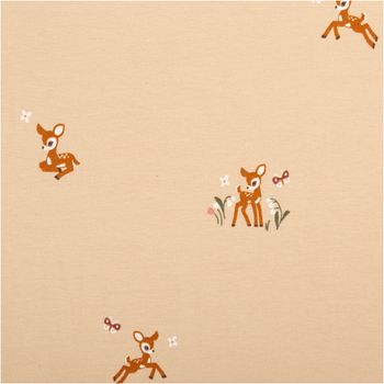 Hochwertiger Baumwolljersey in Beige zeigt ein liebevolles Muster aus kleinen Rehkitz-Illustrationen, Schmetterlingen und zarten Blumen. Der elastische Stoff ist 1,50 Meter breit und bietet eine weiche Qualität für gemütliche Kinderbekleidung oder Accessoi