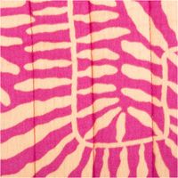 Dieser wattierte Steppstoff aus Doubleface-Musselin zeigt ein abstraktes florales Muster in leuchtendem Fuchsia und hellem Beige. Mit einer Breite von 1,30 Metern ist das weiche Material perfekt für wärmende Jacken oder Decken geeignet - Nahaufnahme abstra