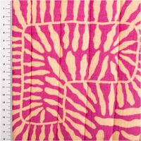 Dieser wattierte Steppstoff aus Doubleface-Musselin zeigt ein abstraktes florales Muster in leuchtendem Fuchsia und hellem Beige. Mit einer Breite von 1,30 Metern ist das weiche Material perfekt für wärmende Jacken oder Decken geeignet - mit Massband abstr
