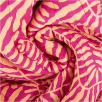 94502-Steppstoff-Musselin-Stoff-Wattierung-Doubleface-Abstrakt-Floral-fuchsia-1-30m-Breite-IMG-1452.jpg Dieser wattierte Steppstoff aus Doubleface-Musselin zeigt ein abstraktes florales Muster in leuchtendem Fuchsia und hellem Beige. Mit einer Breite von 1,30 Metern ist das weiche Material perfekt für wärmende Jacken oder Decken geeignet - in Falten eingedre