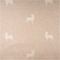 94513-Dekostoff-Jacquard-Landhausstoff-Wendestoff-Hirsche-beige-1-40m-Breite-IMG-2750.jpg Hochwertiger Jacquard-Dekostoff im Landhausstil in 1,40 m Breite. Das Design zeigt cremeweiße, gewebte Silhouetten stehender Hirsche mit Geweih auf beigem, meliertem Grund. Der robuste Wendestoff ist ideal für rustikale Gardinen, Kissen oder Tischwäsche -